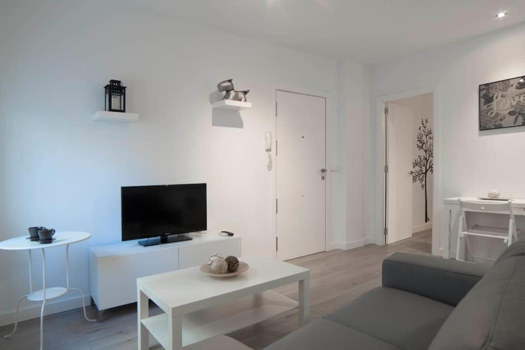 Moderno Apartamento En Plaza Merced Μάλαγα Εξωτερικό φωτογραφία