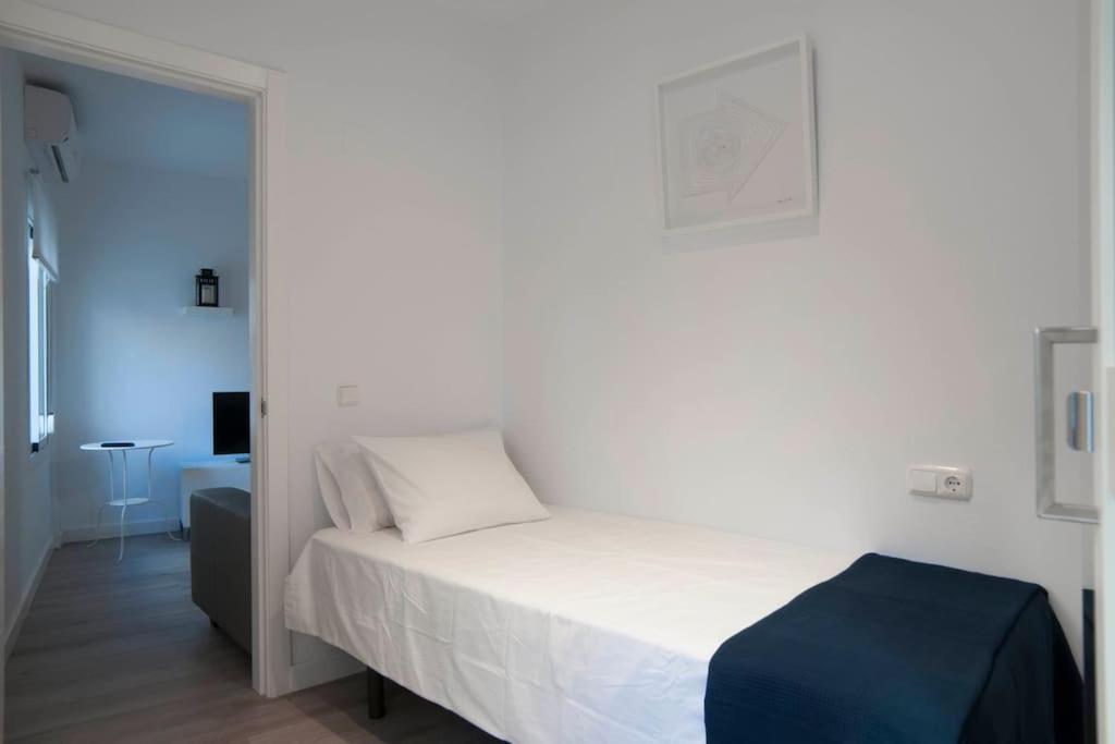 Moderno Apartamento En Plaza Merced Μάλαγα Εξωτερικό φωτογραφία