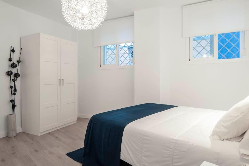 Moderno Apartamento En Plaza Merced Μάλαγα Εξωτερικό φωτογραφία