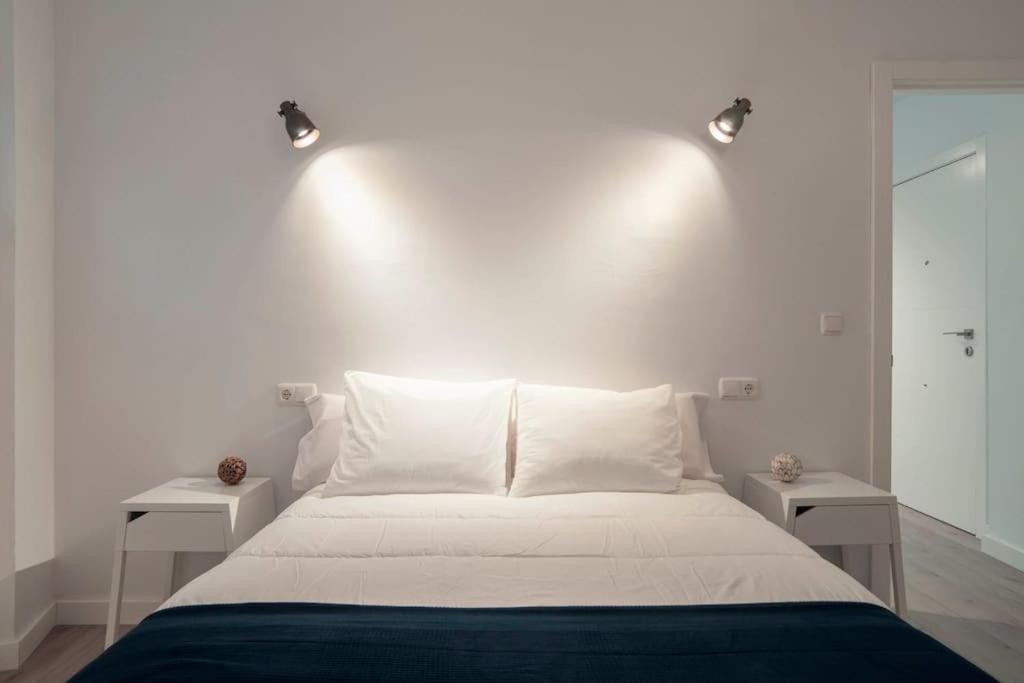 Moderno Apartamento En Plaza Merced Μάλαγα Εξωτερικό φωτογραφία